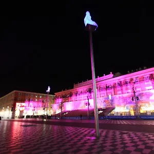 Massena 4*, Nice France