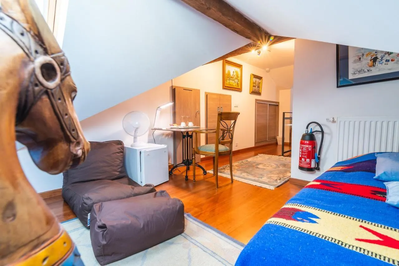 Domaine Du Pressoir Bed & Breakfast Ambilly